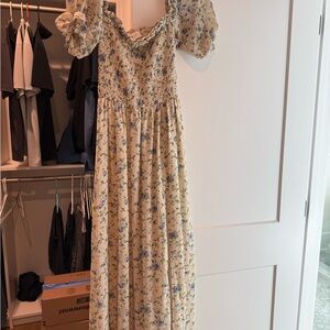 Floral Maxi Dress with Puff Sleeves